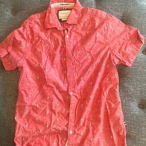 Men’s Small Slim Fit Button Down Shirt